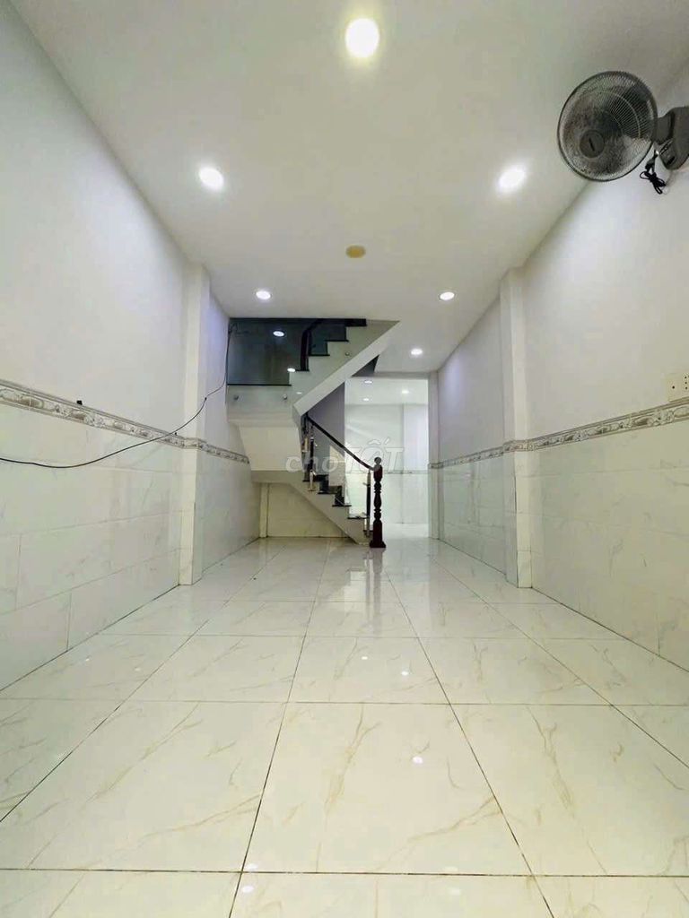 Nhà bán Quận 7 - Trần Xuân Soạn 39m² giá 4.95 tỷ - Chính chủ bán gấp!