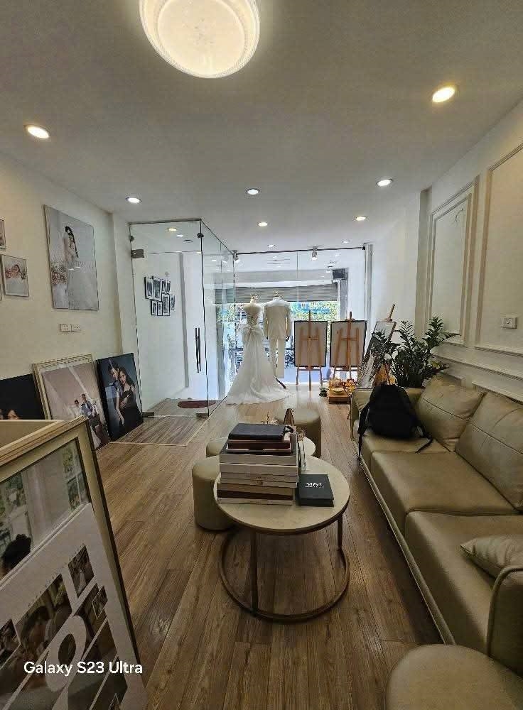 Bán nhà mặt phố Khâm Thiên, Đống Đa 85m² giá 50 tỷ - Vị trí đắc địa, đầu tư sinh lời!