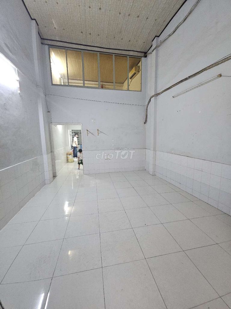 Nhà hẻm Âu Dương Lân, Quận 8, 60m² giá 6.1 tỷ - Tiện xây mới