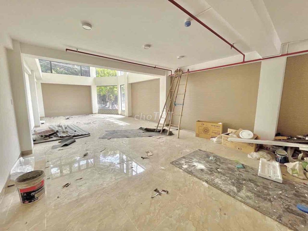 Mặt Bằng Kinh Doanh Góc 2MT 120m² Phố Ẩm Thực Dương Quảng Hàm - Đầu Tư Sinh Lời!