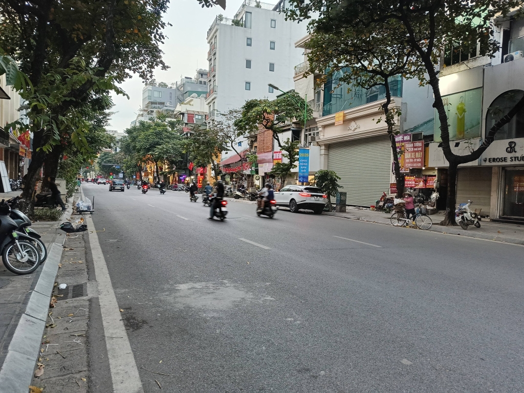 Nhà phố 1 tầng Phố Huế, Quận Hai Bà Trưng 70m² giá 19 tỷ - Đầu tư sinh lời cao!