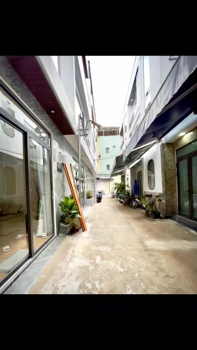 Nhà rộng rãi K104 Mai Lão Bạng, Đà Nẵng 50m² giá 5 tỷ - Cơ hội hiếm có!