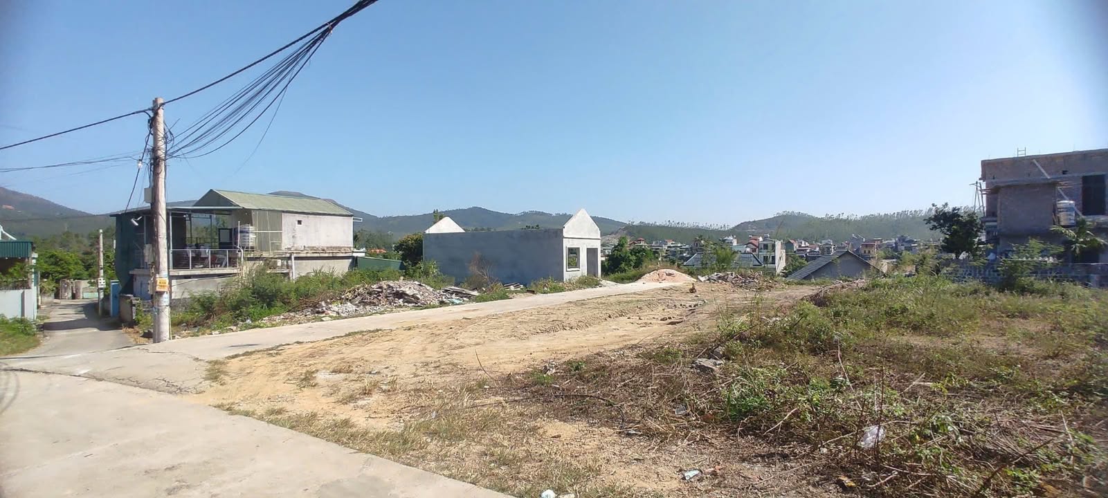 Đất nền 97m² tại Khu 9, Thanh Sơn, Uông Bí - Giá chỉ 1.6 tỷ, mặt tiền 5m, ô tô tránh nhau!