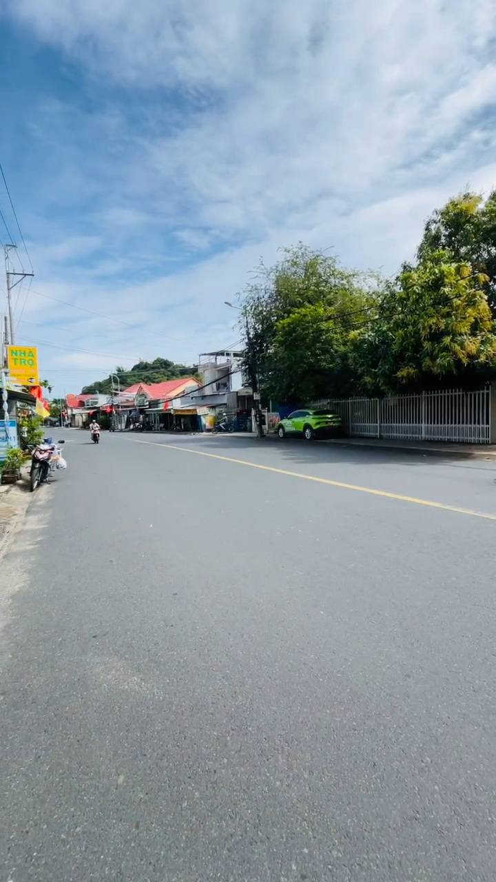 Nhà mặt tiền kinh doanh Thoại Sơn 65m² giá 1 tỷ - Sổ hồng công chứng nhanh chóng!