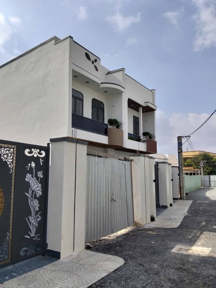 Nhà phố 125m² tại Phường Mỹ Tho chỉ 2.75 tỷ - Chính chủ bán gấp!