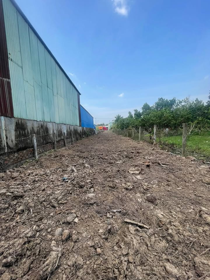 Đất mặt tiền Quốc Lộ 1A, 800m² giá 4 tỷ - Cơ hội đầu tư lý tưởng!