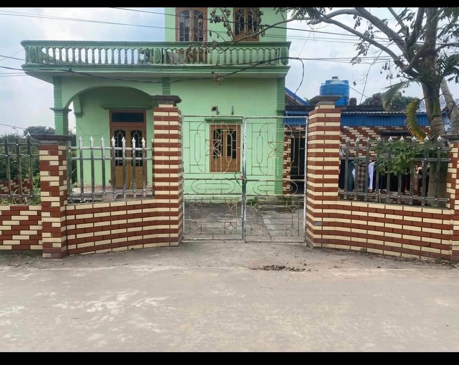 Đất mặt đường Đê Bối Nam Phong 400m² giá 2 tỷ - Nhà 2 tầng tặng kèm!