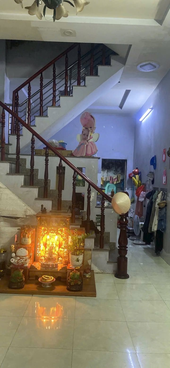 Nhà Hóc Môn 48m² giá 1.75 tỷ - Sẵn sàng vào ở ngay!