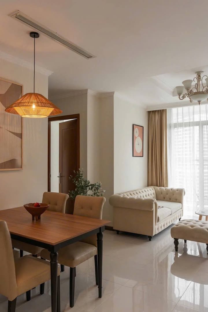 Căn hộ Vinhome Central Park 77.2m² giá 10.5 tỷ - Sổ hồng chính chủ, giao ngay!