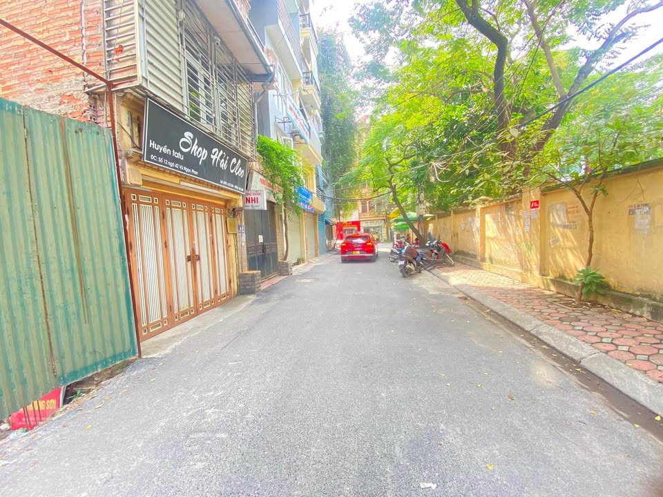 Nhà mặt ngõ Vũ Ngọc Phan, Đống Đa 60m² giá 15 tỷ - Kinh doanh đỉnh cao!