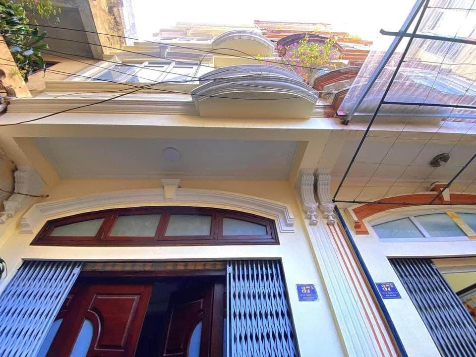 Nhà riêng Đặng Văn Ngữ Đống Đa 51m² giá 5.8 tỷ - Chính chủ, không lỗi phong thủy!