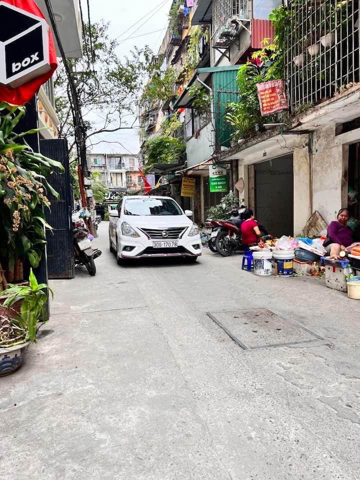 Nhà tập thể T1 ĐH Công Đoàn, Tây Sơn, 80m² giá 3 tỷ - Kinh doanh đỉnh cao!