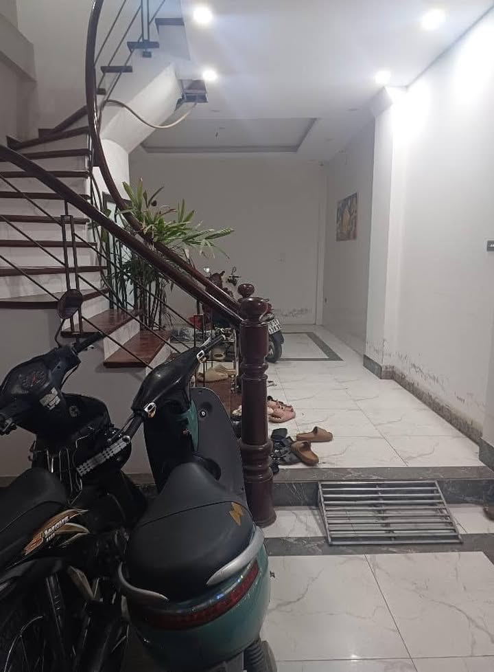 Nhà ngõ 322 Mỹ Đình 36m² giá 4.6 tỷ - Hướng sinh lời tiềm năng!