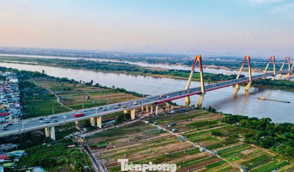 Đất nền Phú Thượng 240m² giá 39.9 tỷ - Đầu tư sinh lời bền vững!