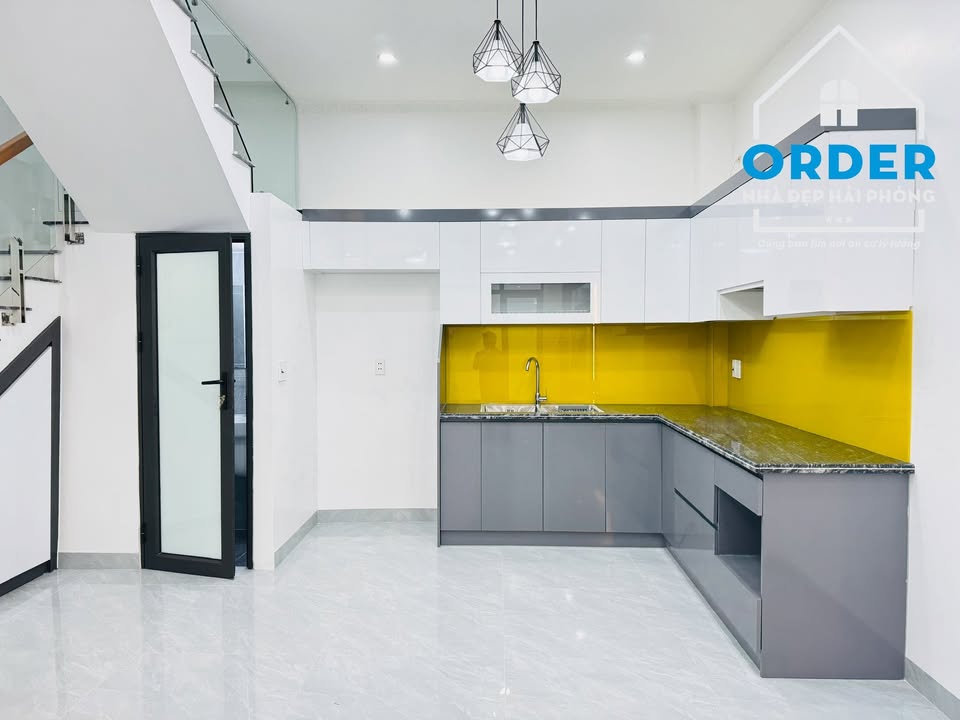 Nhà đẹp phố Thiên Lôi, Hải Phòng 51m² giá 4.75 tỷ - Ô tô vào tận nhà!