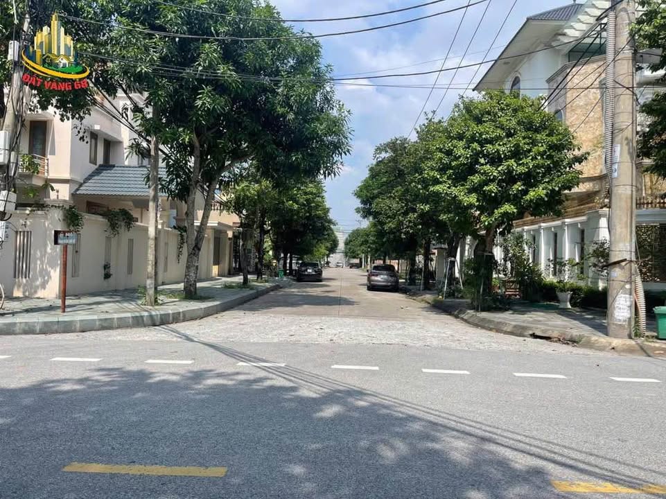 Đất nền khu Quảng Trường 1, Phường Ninh Khánh, 100m² giá 8 tỷ - Vị trí đẹp, thông thoáng!