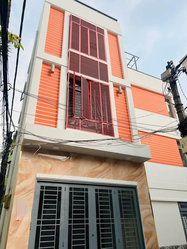 Nhà phố Hoàng Diệu, Phường 10, Quận Phú Nhuận 58m² - Thiết kế hiện đại, nội thất cơ bản