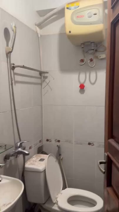 Phòng cho thuê tại Ngõ 37 Dịch Vọng, Cầu Giấy chỉ 2.7 triệu - Đủ đồ, không chung chủ!