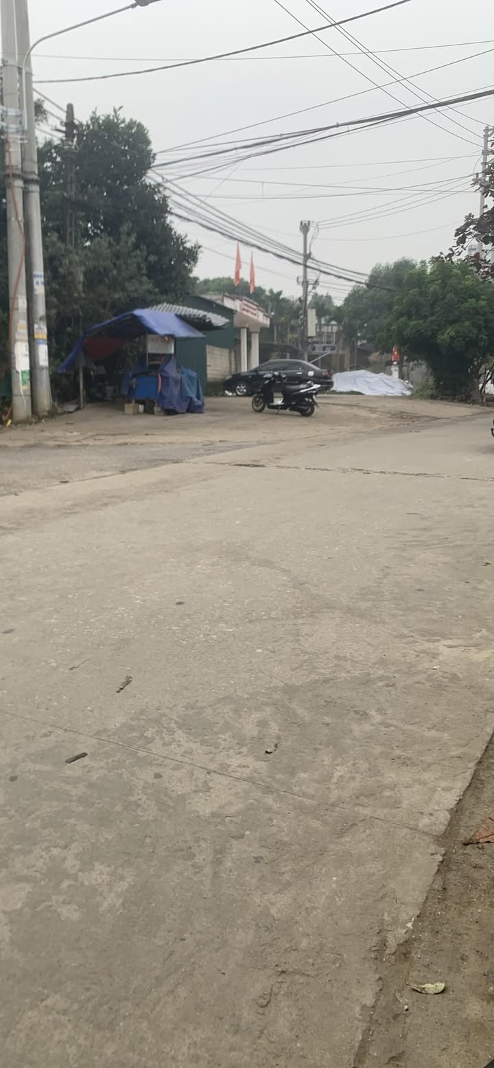 Nhà 2 tầng Phường Nông Tiến 140m² giá 2 tỷ - Bán gấp, chính chủ!