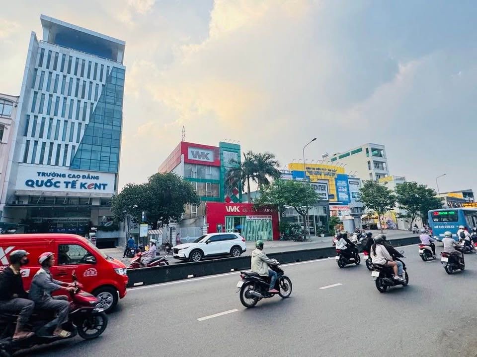 Nhà mặt tiền Nguyễn Oanh Gò Vấp 80m² giá 25 tỷ - Kinh doanh sầm uất!