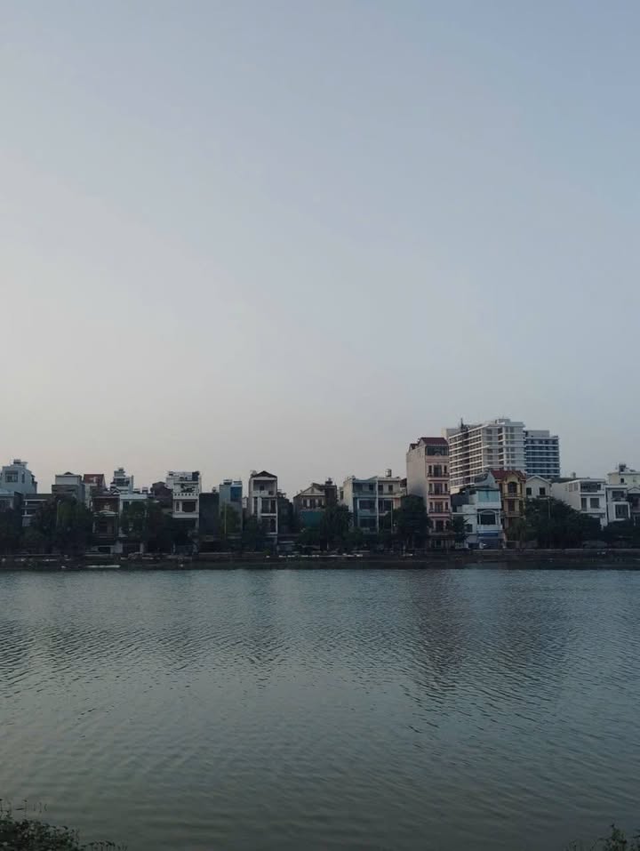 Đất nền mặt phố Nguyễn Gia Thiếu, 66m² giá 4 tỷ - Vị trí đắc địa, view sông thoáng mát!