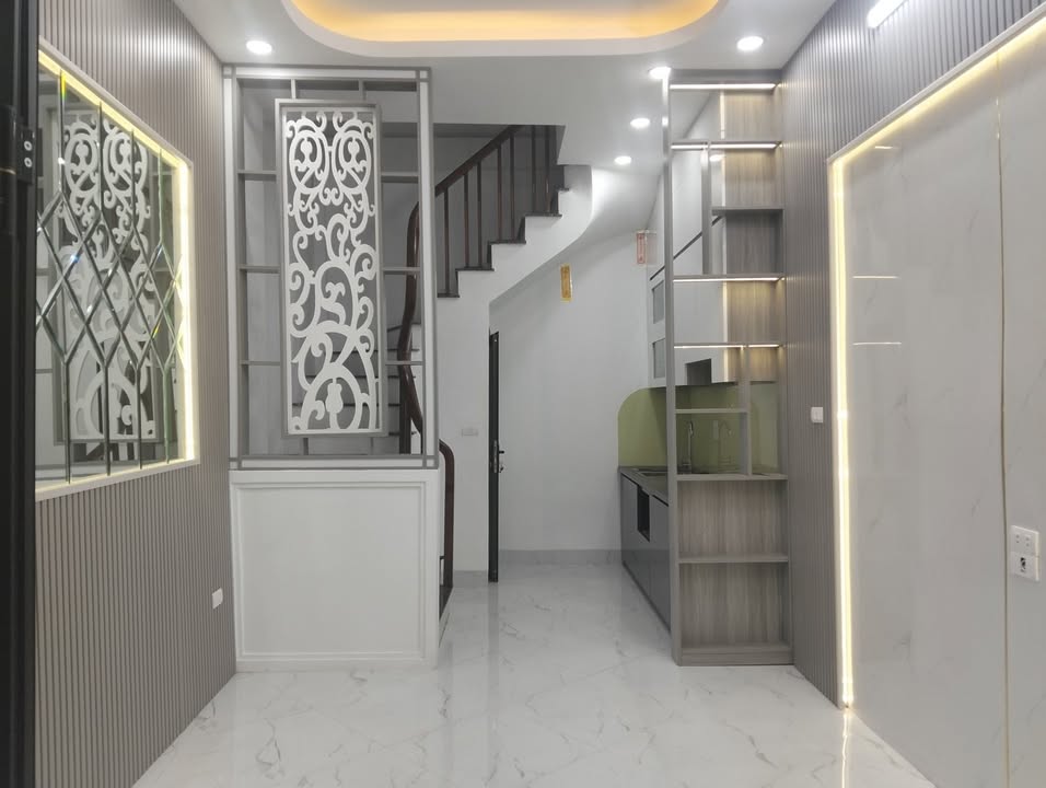 Nhà đẹp Đội Cấn, Ba Đình 25m² giá 6.6 tỷ - Sẵn sàng ở ngay!