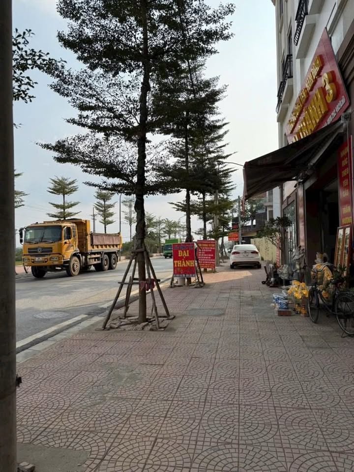 Bán đất mặt phố TL422B, xã Cát Quế, huyện Hoài Đức, 50m² giá 9 tỷ - Đầu tư sinh lời ngay!