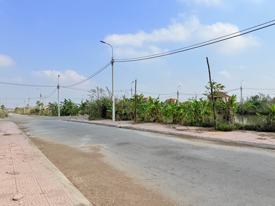 Đất nền mặt tiền Đông Minh, Thanh Hóa 120m² giá chỉ 8xx triệu - Đầu tư sinh lời!