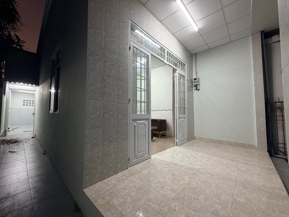 Nhà phố Trà Vinh 99m² giá 1.15 tỷ - Sổ đỏ chính chủ, thương lượng ngay!