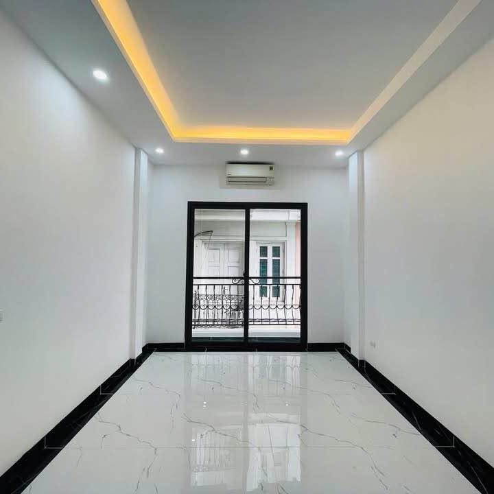 Nhà riêng Tô Vĩnh Diện, 43m², giá 15.6 tỷ - Ngõ ô tô, kinh doanh thuận lợi!