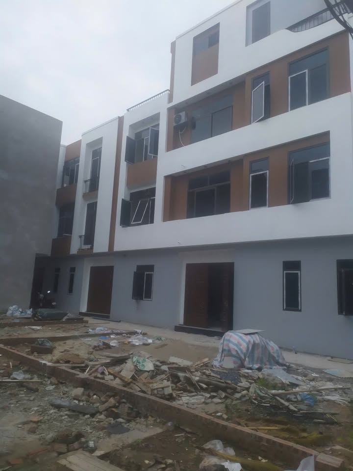 Nhà mới xây Kiêu Kỵ 40m² giá 4 tỷ - Sẵn sàng vào ở ngay!