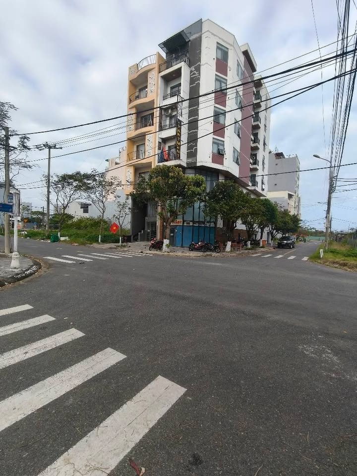 Đất 2 Mặt Tiền Nguyễn Cơ Thạch, Đà Nẵng 240m² giá 24 tỷ - Cơ hội đầu tư hấp dẫn!