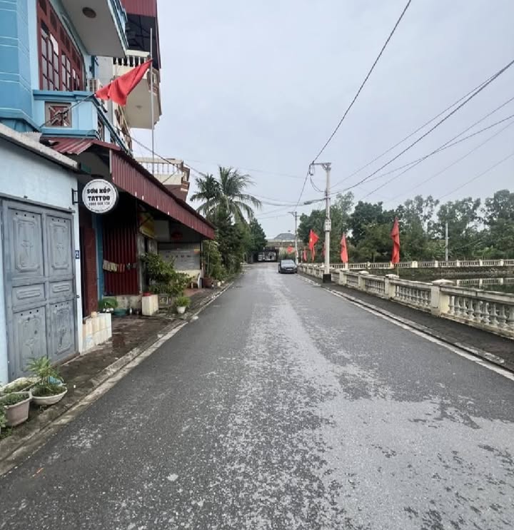 Nhà riêng Kiêu Kỵ, Gia Lâm 40m² giá 3.8 tỷ - Vị trí đắc địa, ô tô tránh