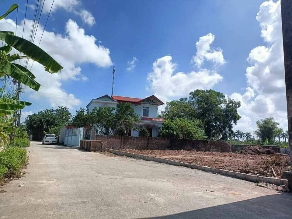 Đất nền Lê Lợi, Kiến Xương, Thái Bình 94m² - Ngõ ô tô thông, giá tốt!