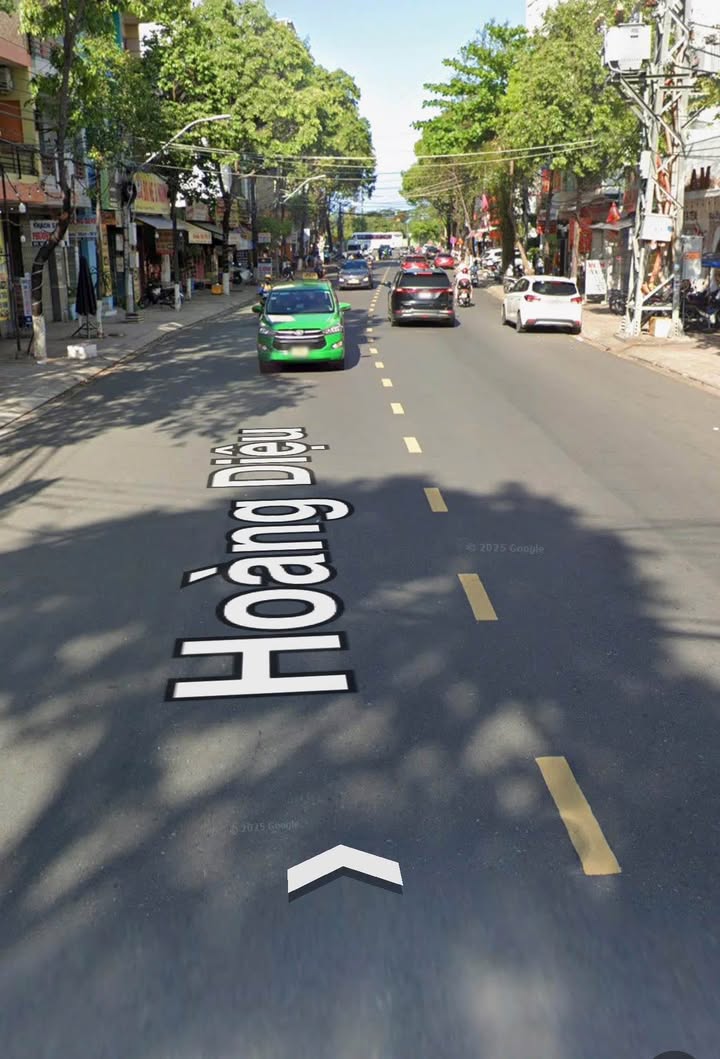 Bán nhà mặt tiền Hoàng Diệu, Nha Trang 139.5m² giá 26.5 tỷ - Khu vực buôn bán sầm uất!