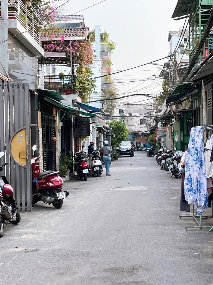 Nhà phố đồng bộ Bình Tân 52m² giá 6 tỷ - Thiết kế hiện đại, vào ở ngay!