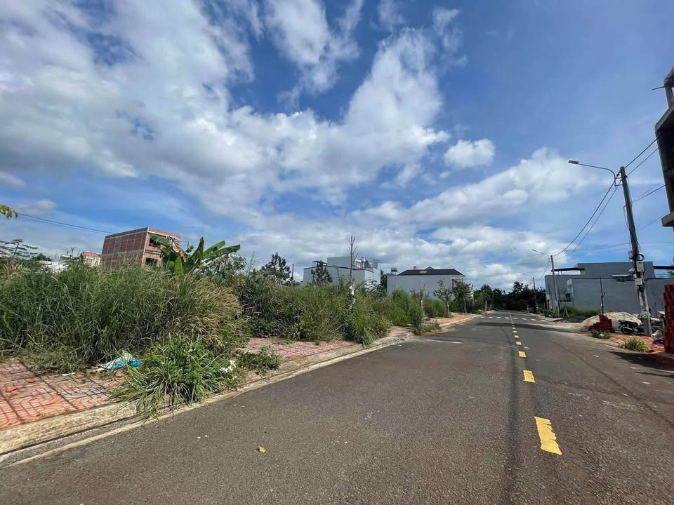 Đất đấu giá TDP8 Buôn Ma Thuột 154m² giá 11 tỷ - Mặt tiền kinh doanh siêu lợi nhuận!