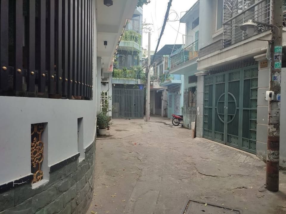 Nhà 2 tầng phường Sơn Kỳ, quận Tân Phú 28m² giá 999 triệu - Đầu tư sinh lời ngay!