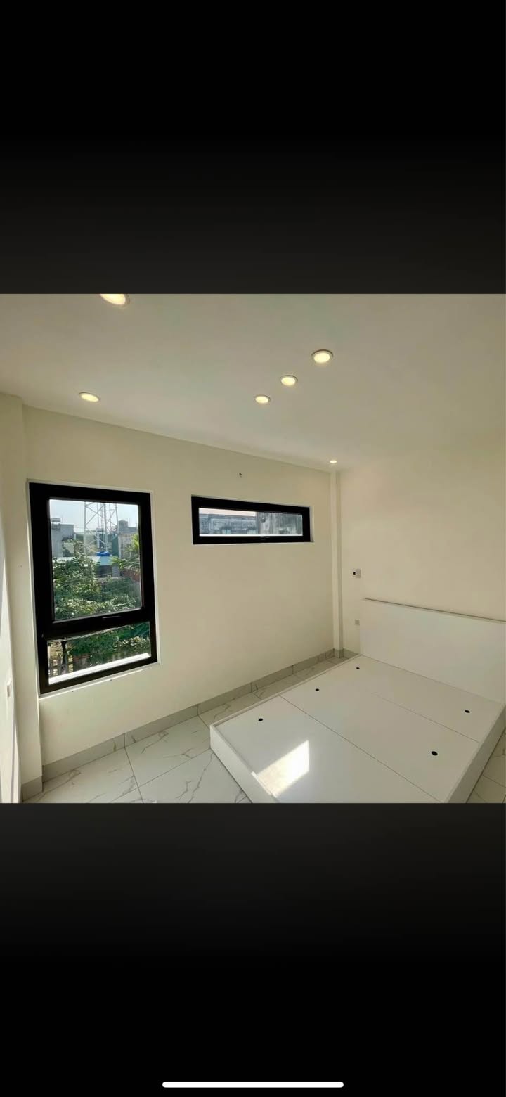 Townhouse 2 tầng Bích Đào 61.2m² giá 3 tỷ - Nhà mới đẹp, thiết kế hiện đại!