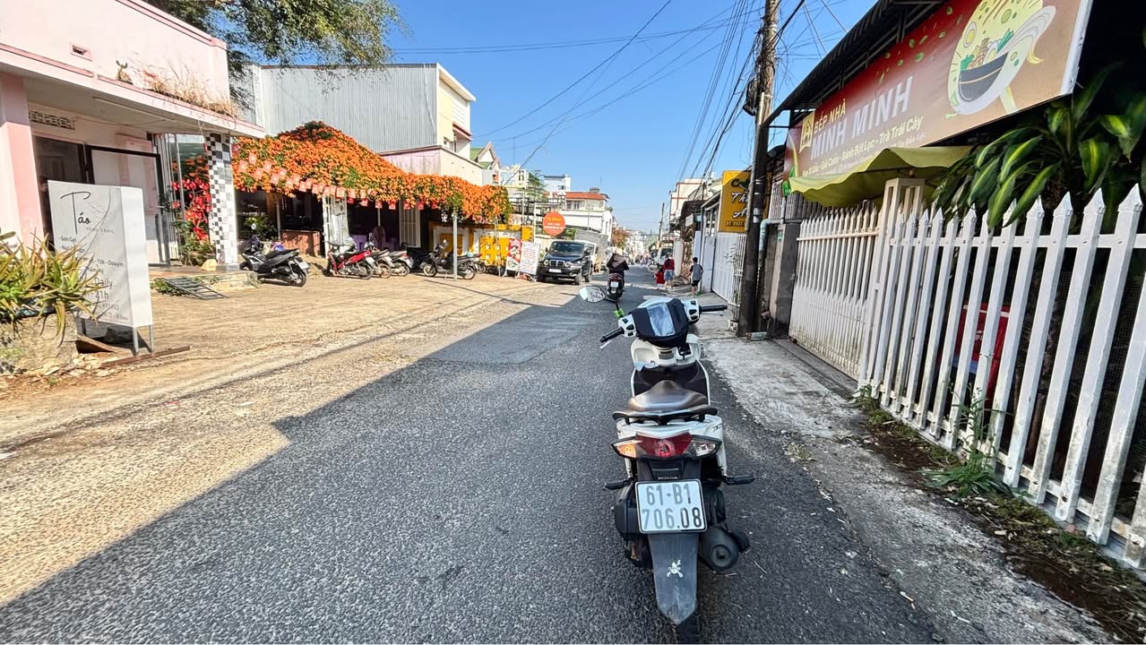 Nhà mặt tiền 28/3, Phường B'lao, TP Bảo Lộc 176m² giá 4.5 tỷ - Kinh doanh sầm uất!