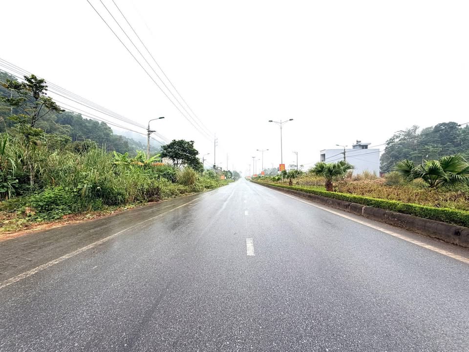 Đất thổ cư mặt tiền đường đôi TP. Hà Giang 100m² giá 1 tỷ - Cơ hội đầu tư tuyệt vời!
