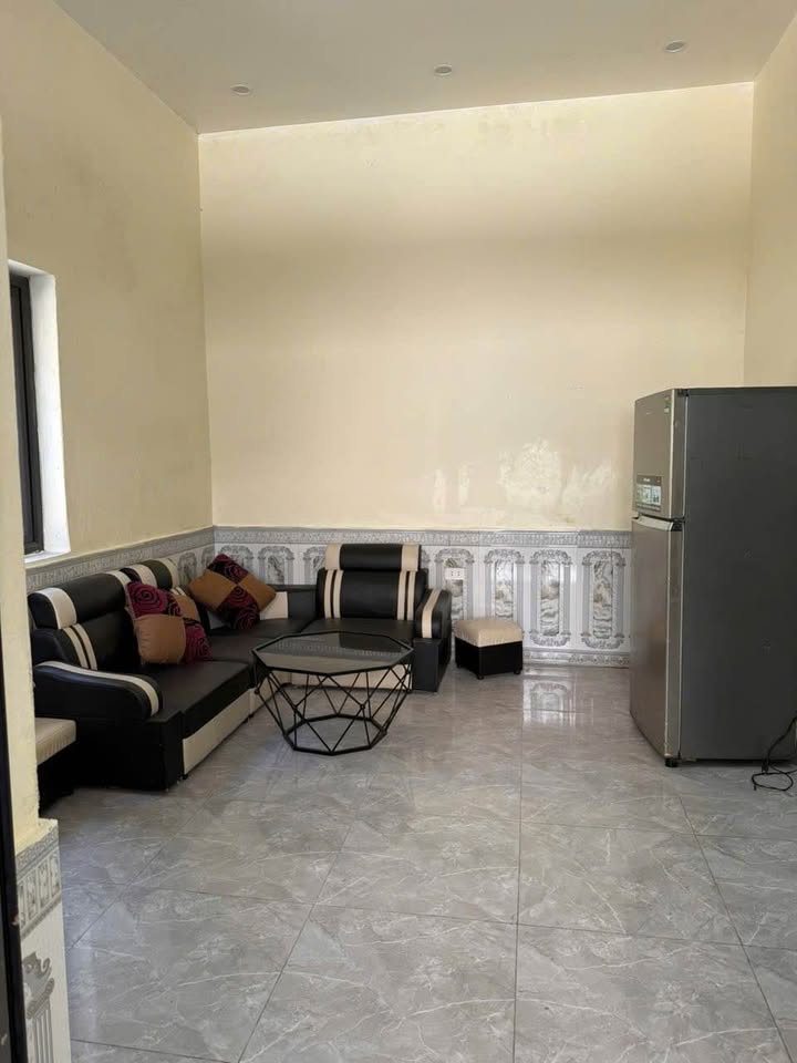 Nhà cấp 4 tại Ngõ 20 Cao Xanh 127m² giá 1.7 tỷ - Sẵn sàng vào ở!