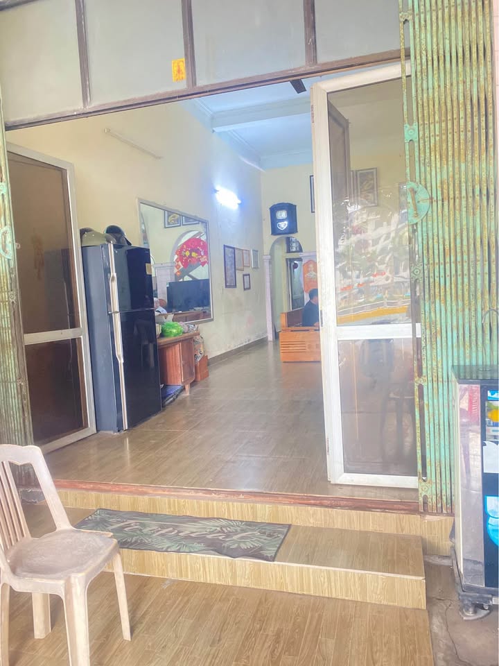 Nhà mặt đường 10, huyện Vũ Thư 96m² giá 5 tỷ - Kinh doanh cực kỳ thuận lợi!