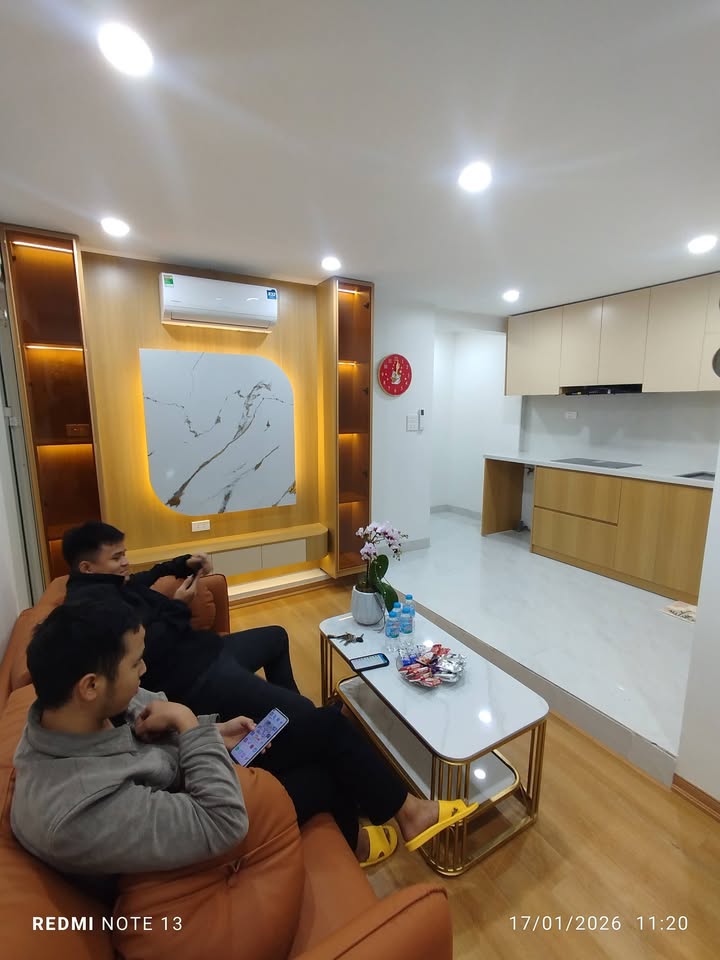 Căn hộ Tập thể tầng 2 Phường Cổ Nhuế 1 50m² giá 1 tỷ - Nội thất full sang trọng!