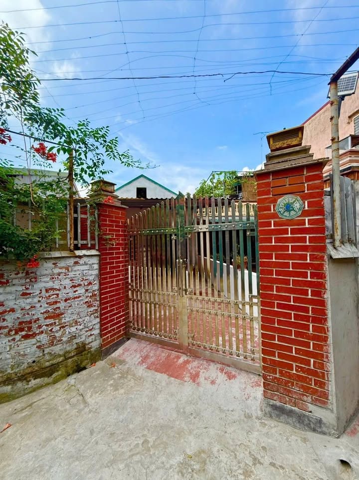 Nhà cấp 4 cho thuê tại Dữu Lâu, Việt Trì - Phù hợp cho gia đình