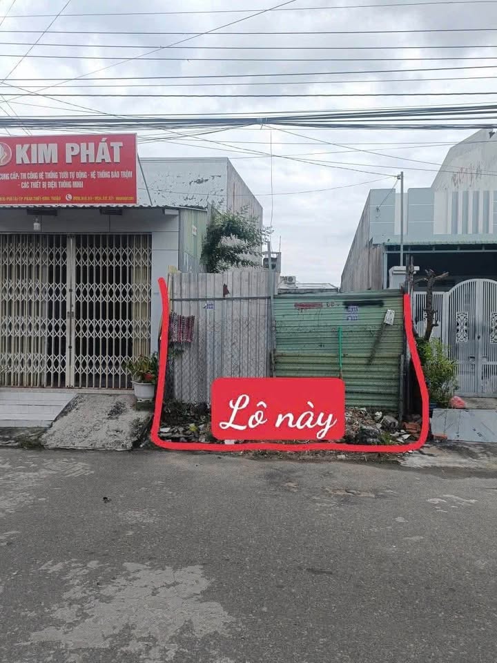 Đất mặt tiền đường nhựa Phú Tài 80m² giá 1.68 tỷ - Kinh doanh thuận lợi!