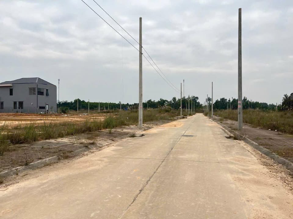 Đất nền KDC 11B Tân Lập 300m² giá 5.4 tỷ - Cơ hội đầu tư sinh lời cao!