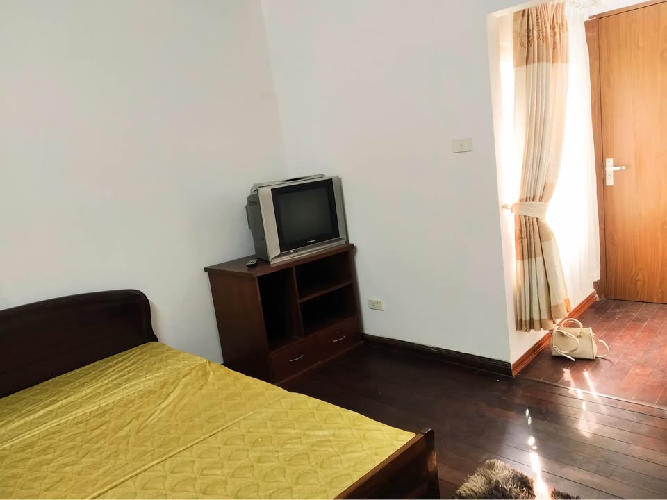 Phòng trọ cho thuê tại phố Hai Bà Trưng, 14m² giá chỉ 3 triệu - An ninh 24/24!