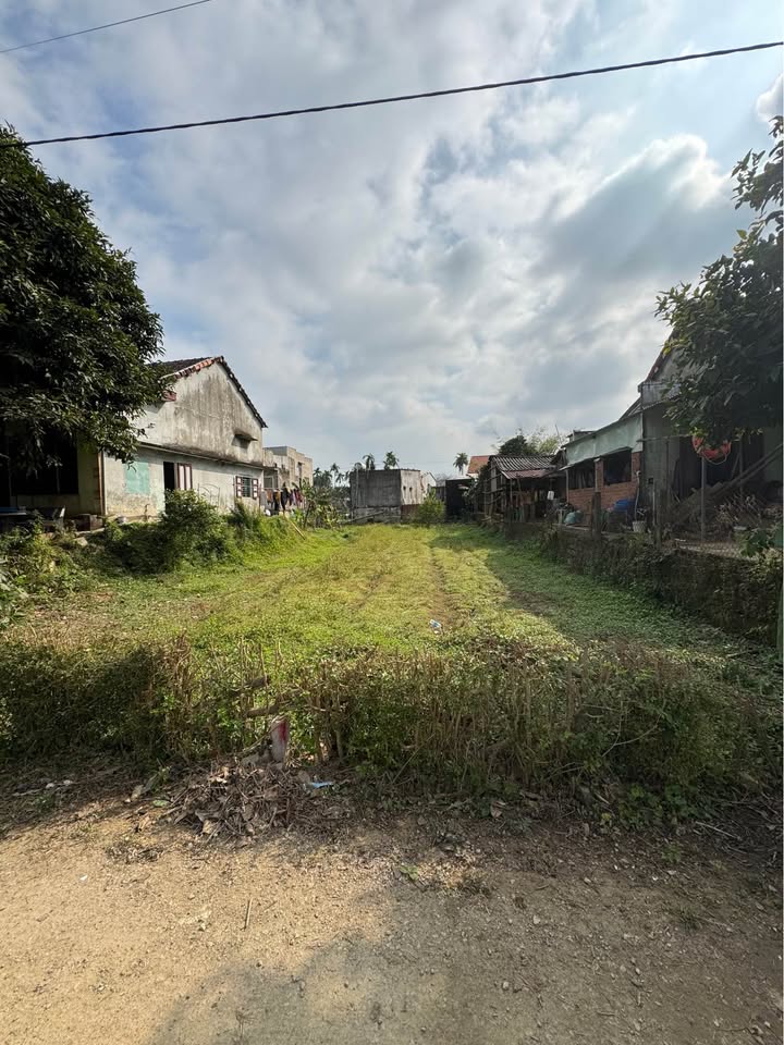 Đất nền Xuyên Tây - xã Nam Phước - 150m² giá 600 triệu - Sổ hồng chính chủ!