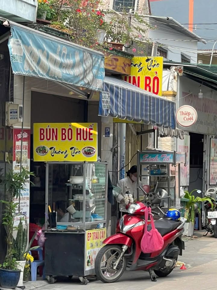 Nhà 2 Tầng Mặt Tiền Đường Đỗ Hành, Quận 12, 46.9m² giá 4 tỷ - Sẵn sàng kinh doanh!